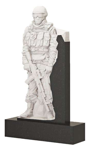 Памятник с бойцом в шлеме и знаком Z AM6348