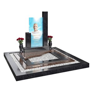 Комплекс из чёрного гранита с портретом на стекле AM3414