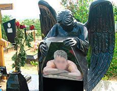 надгробные скульптуры ангелов