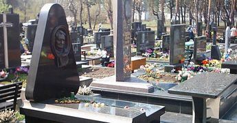 гранитные надгробия