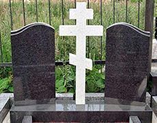 крест резной могильный