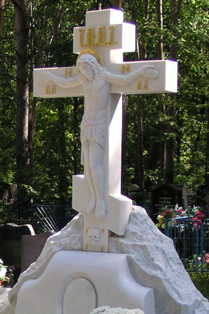 мраморный памятник на могилу фото