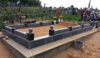 установка ограды на кладбище 4